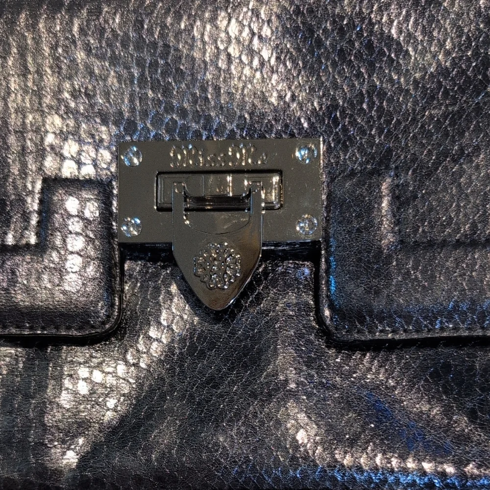 Miss Me Shimmering Silver Clutch